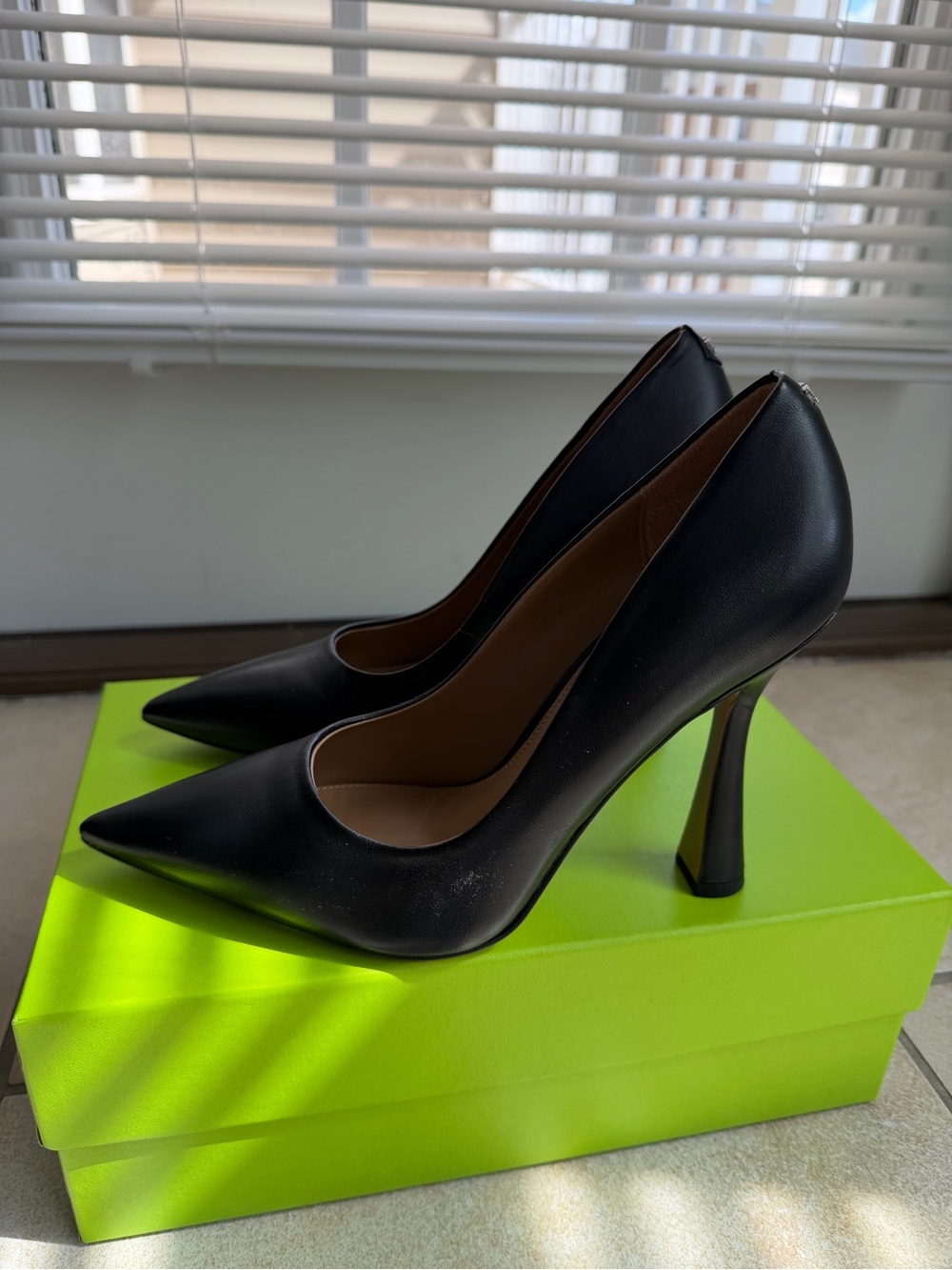 Sam Edelman Black Leather Pumps